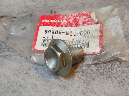 Front axle bolt cbr900rr - front,